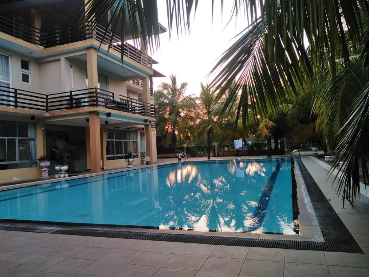 Sun Ray Rest House Passikudah Exterior photo