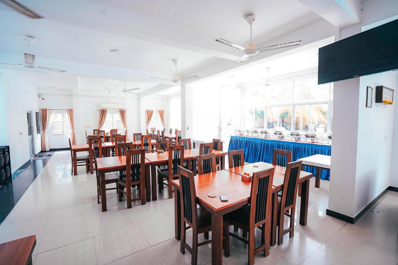 Sun Ray Rest House Passikudah Exterior photo